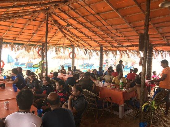 Toms 3 Square Beach Shack